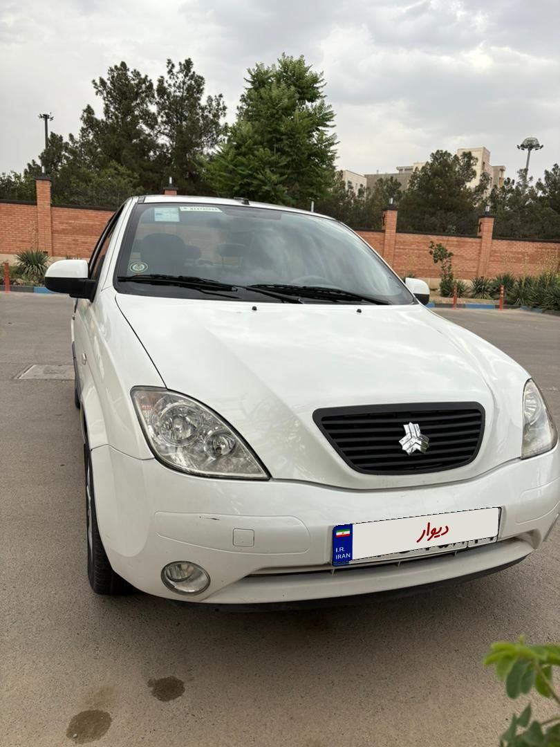 تیبا صندوق دار SX - 1400