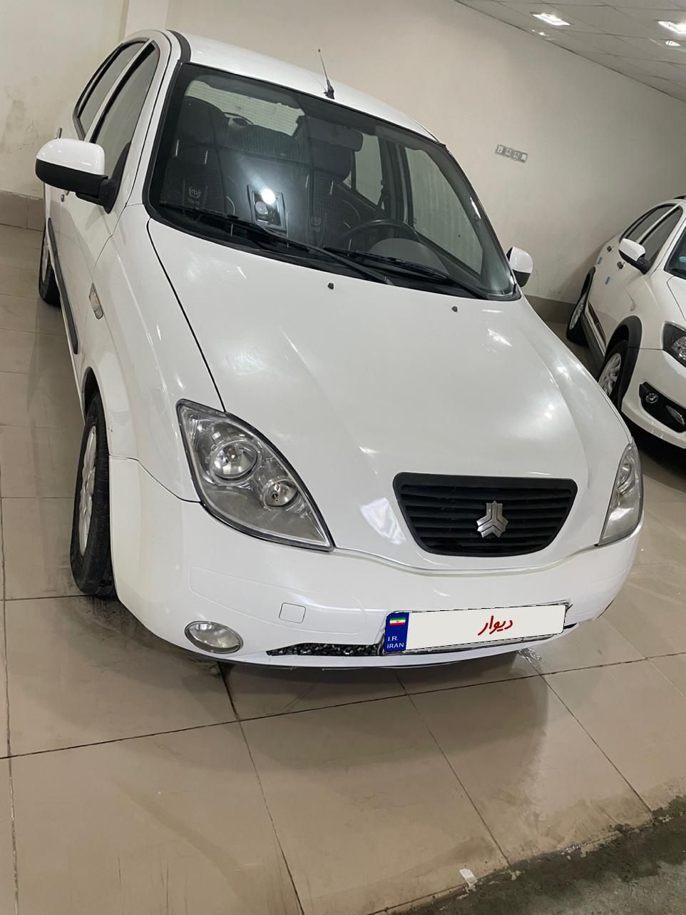 تیبا صندوق دار SX - 1393
