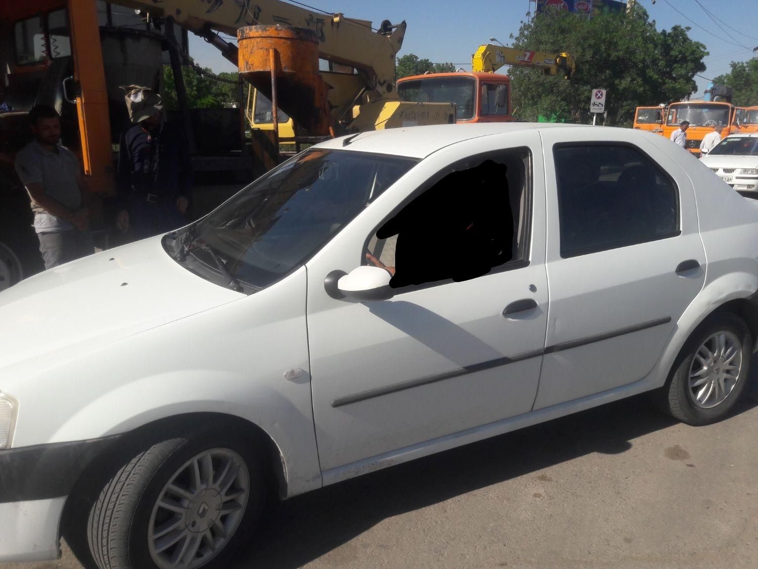 خودرو رنو، تندر 90 آگهی ann_18154157
