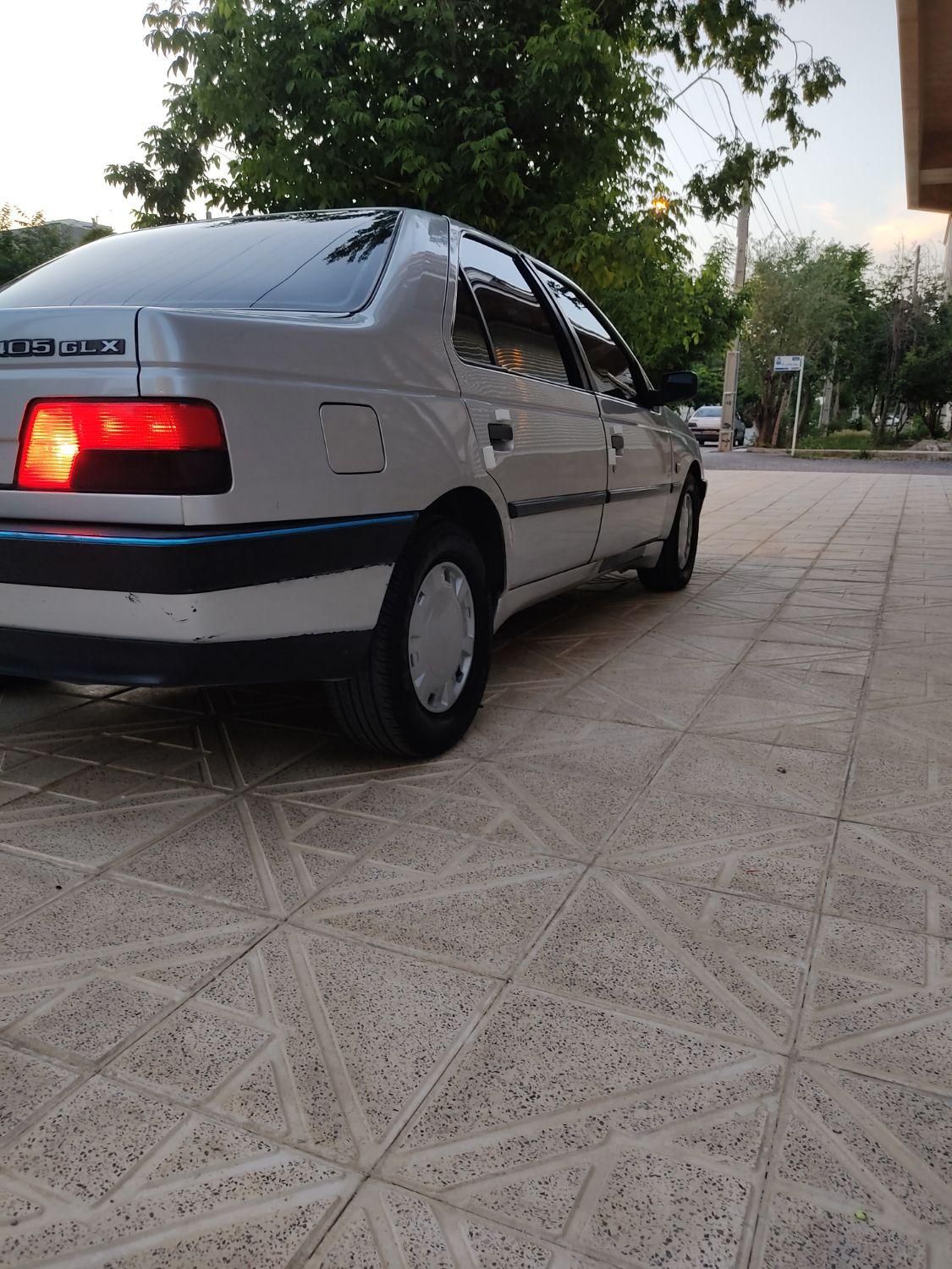 پژو 405 GLX - دوگانه سوز - 1389