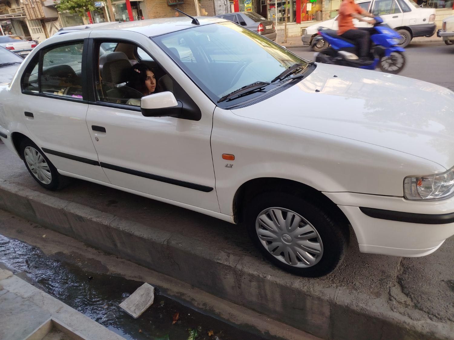 سمند LX EF7 - 1400