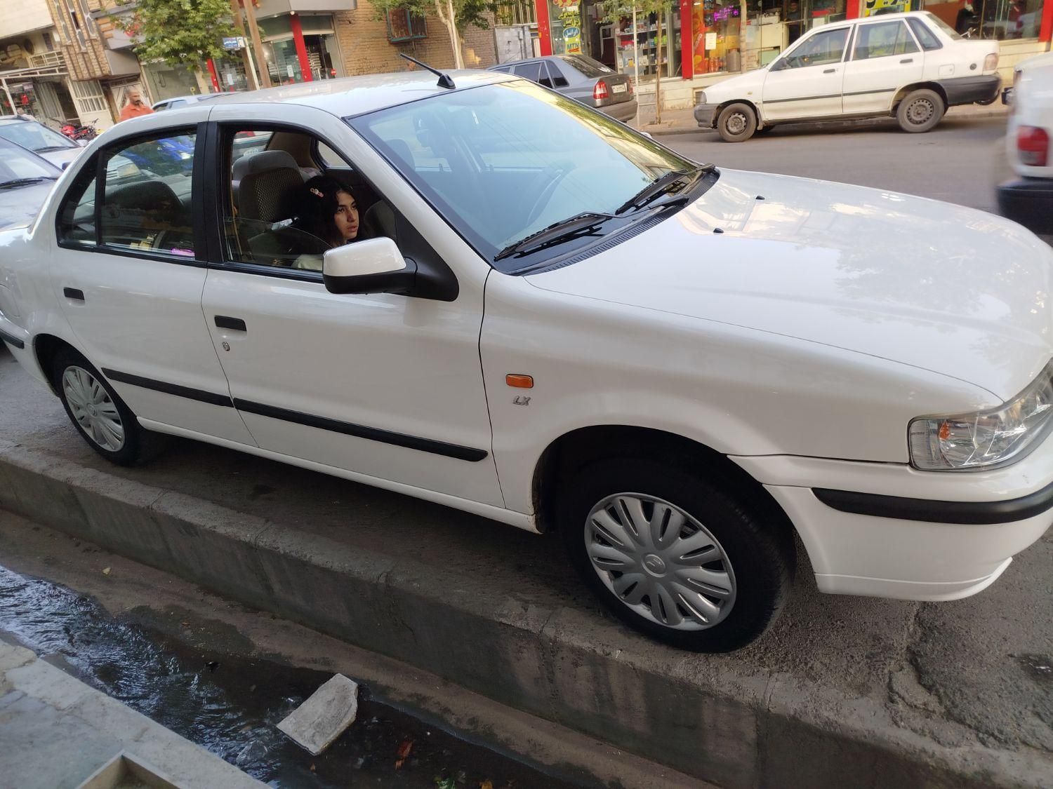 سمند LX EF7 - 1400