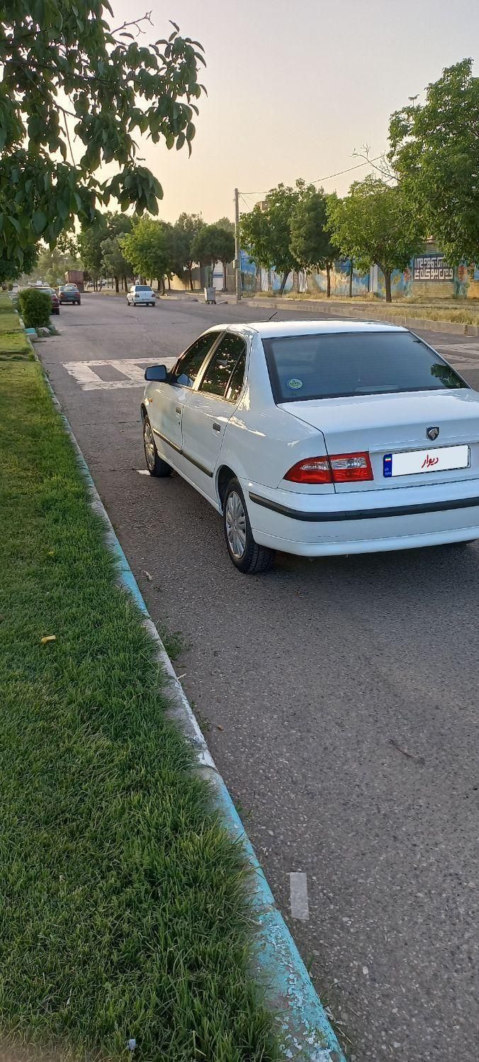 سمند LX XU7 - 1401