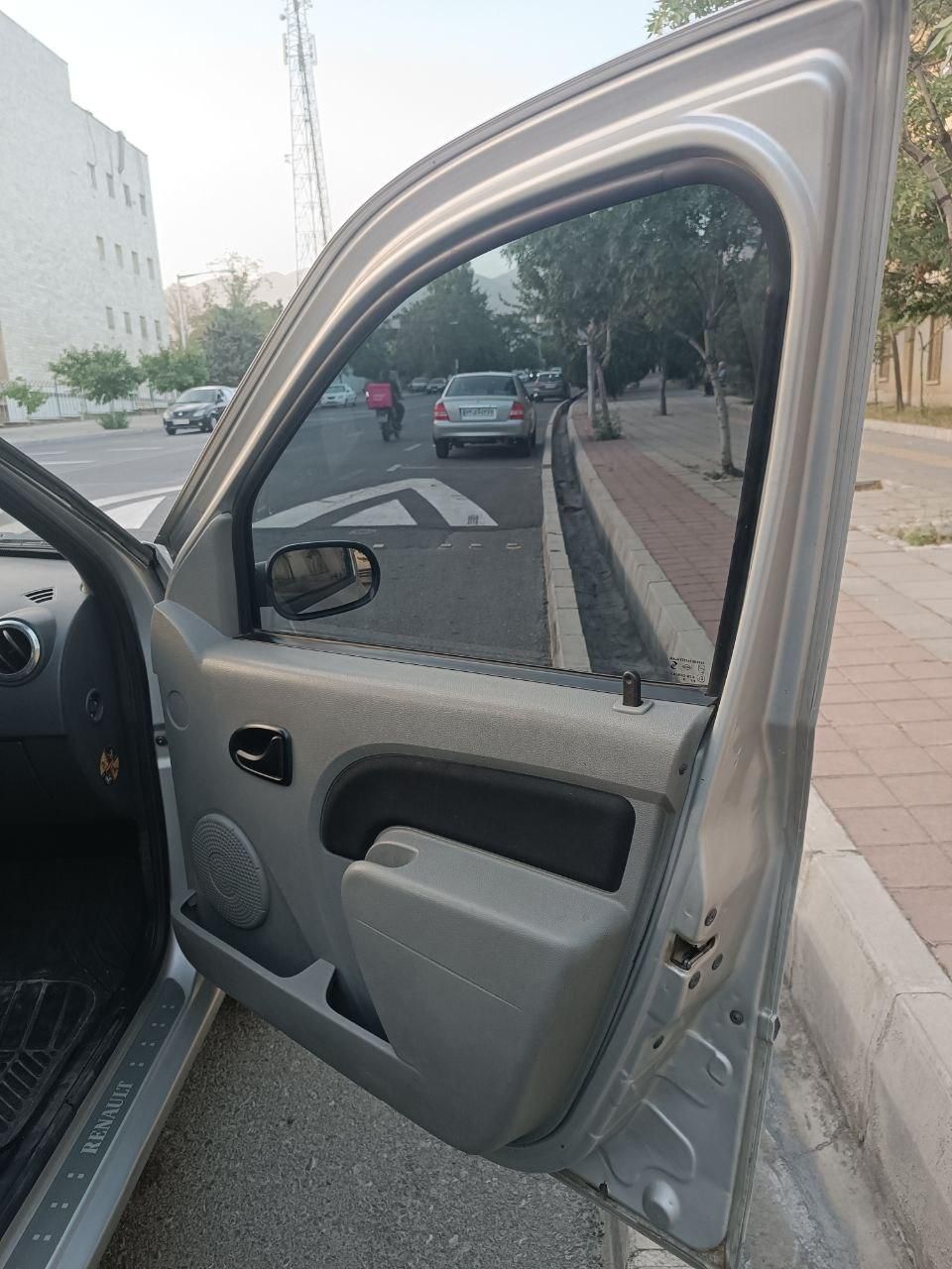 رنو تندر 90 E2 - 1387