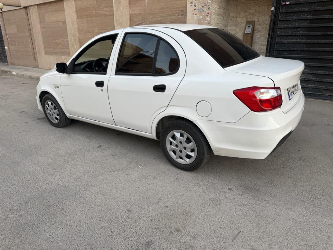 ساینا S دنده ای بنزینی - 1401