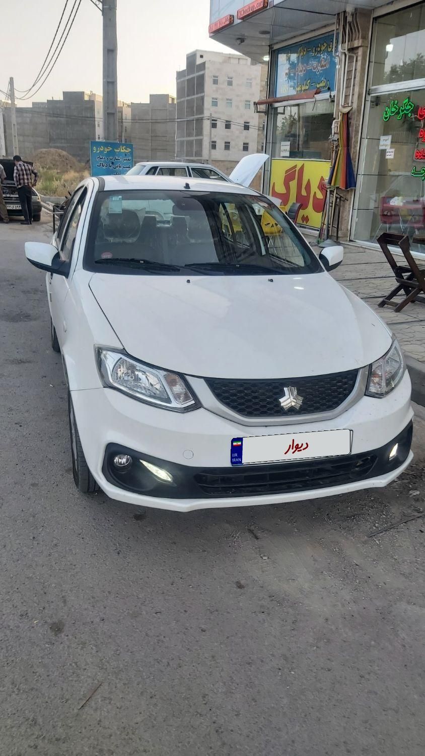 ساینا S دنده ای بنزینی - 1403