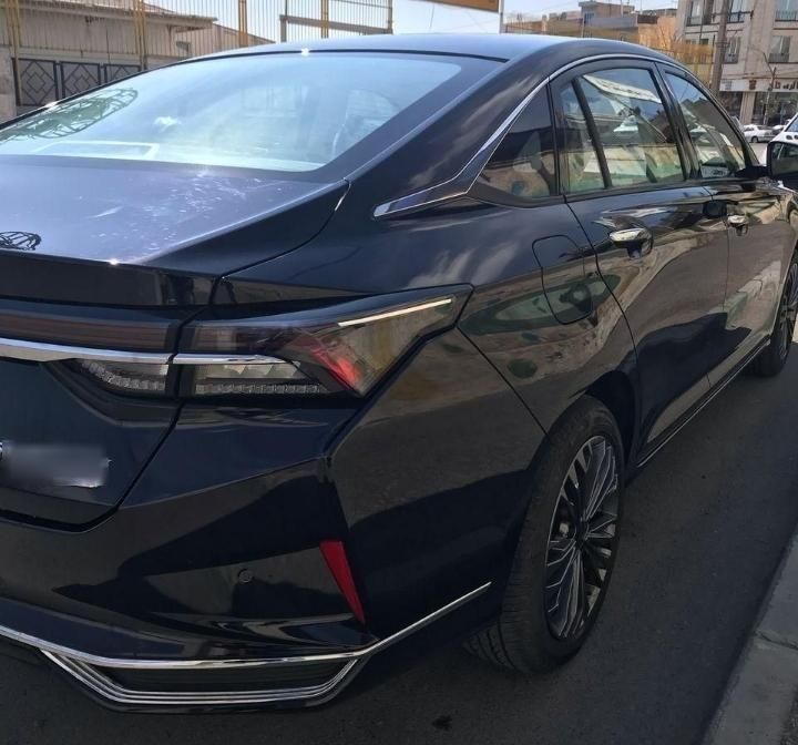 سمند LX XU7 - 1403