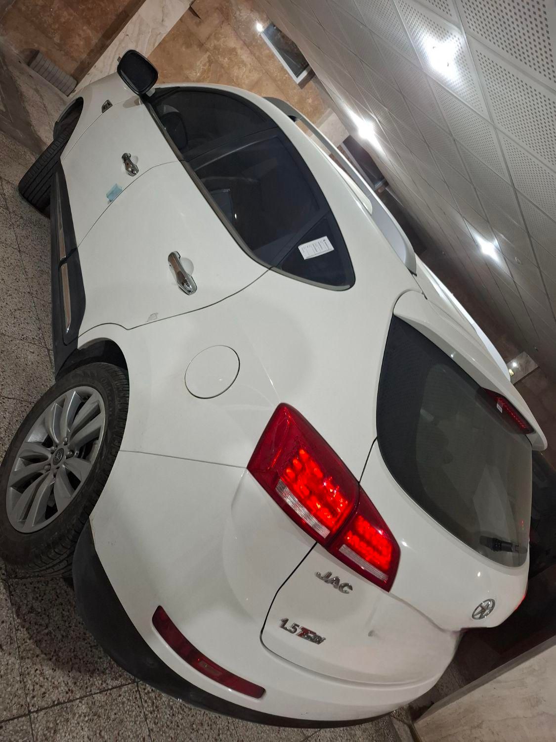 جک S5 اتوماتیک - 2023