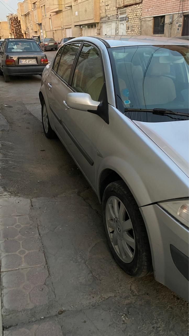 رنو مگان اتوماتیک 2000 - 2008