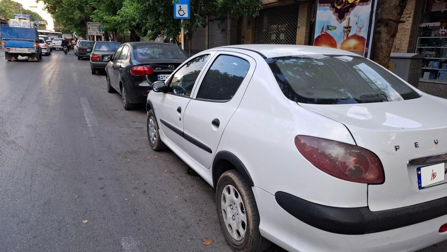 پژو 206 SD v8 - 1390