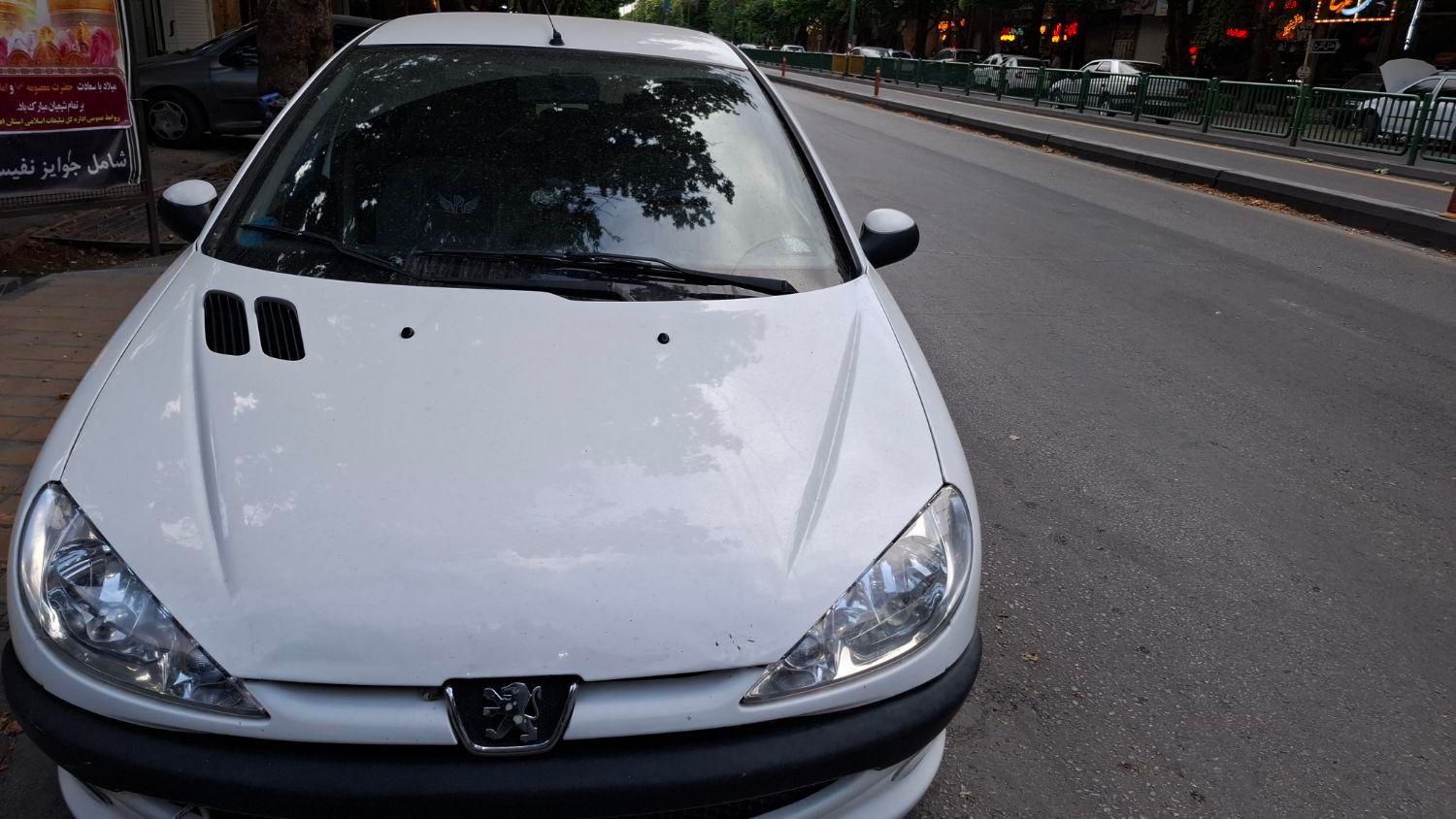 پژو 206 SD v8 - 1390