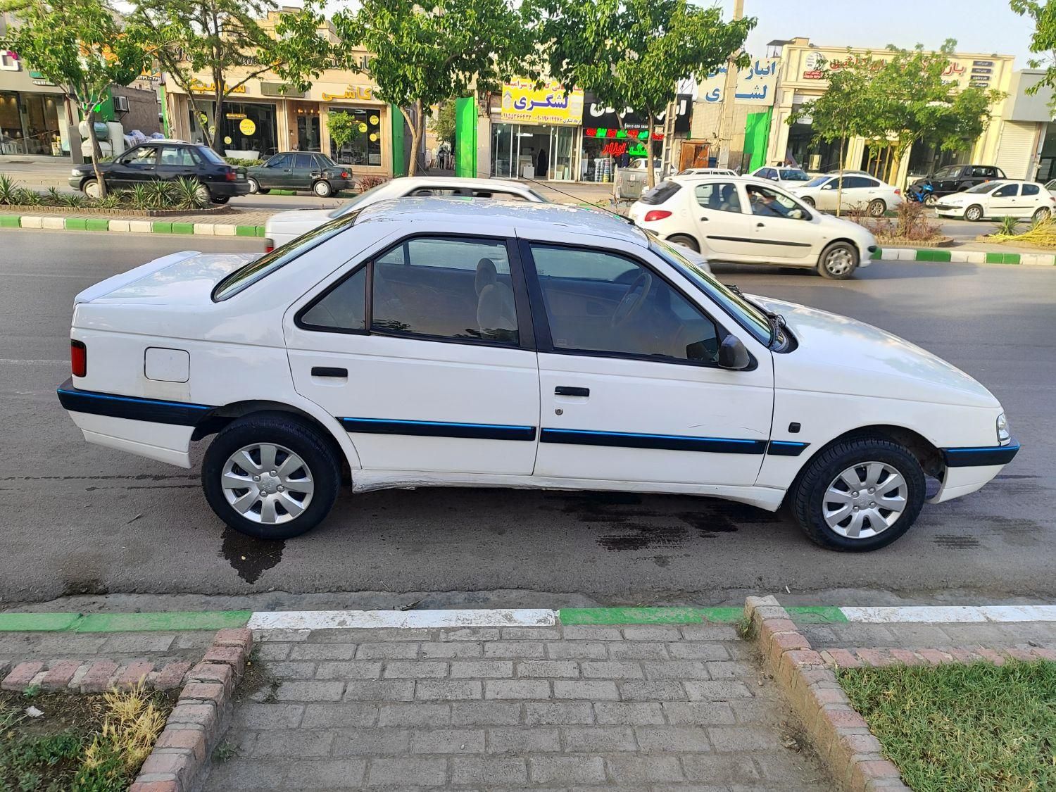 پژو 405 SLX بنزینی TU5 - 1390