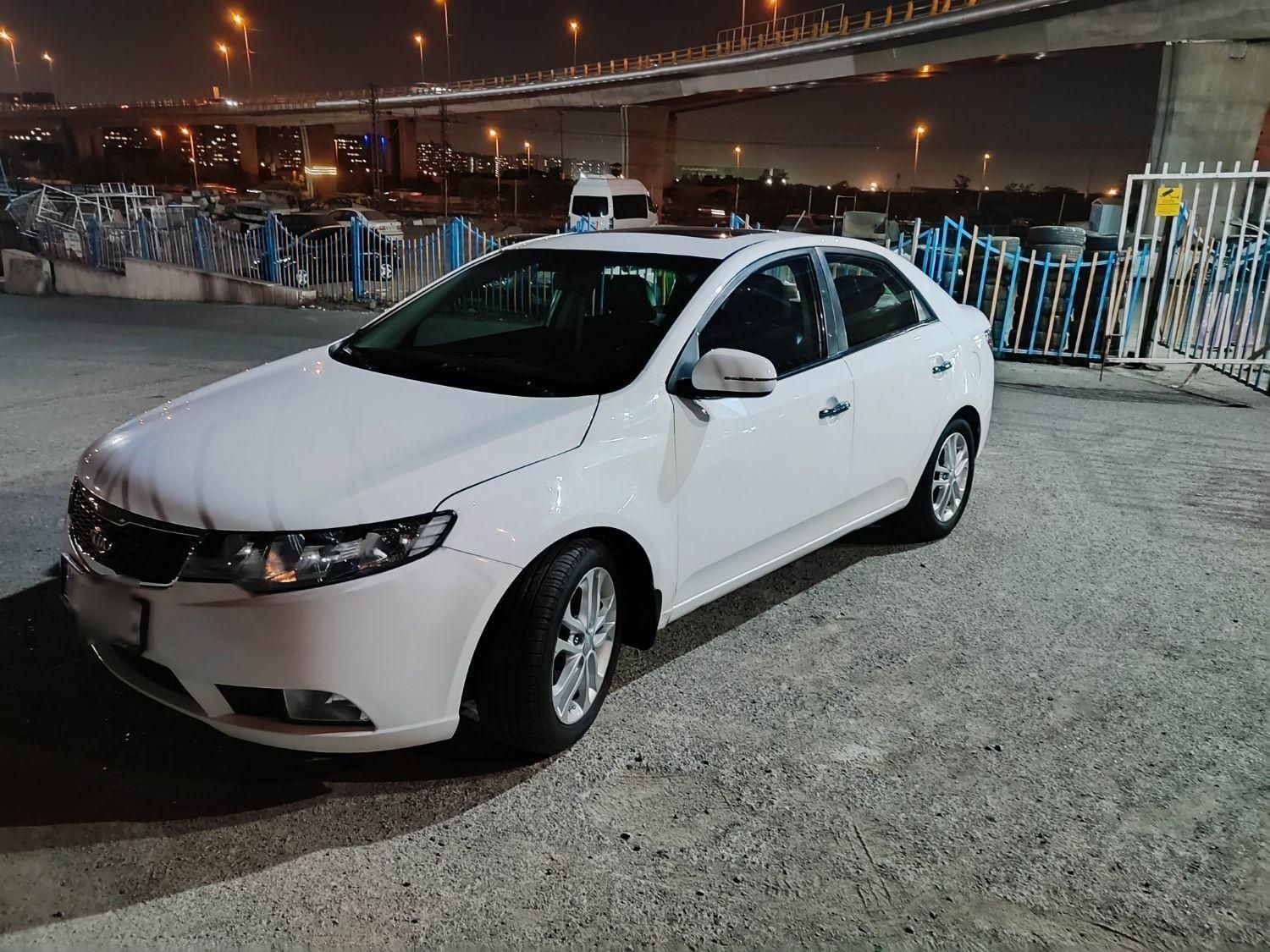 خودرو کیا، سراتو مونتاژ آگهی ann_18158155