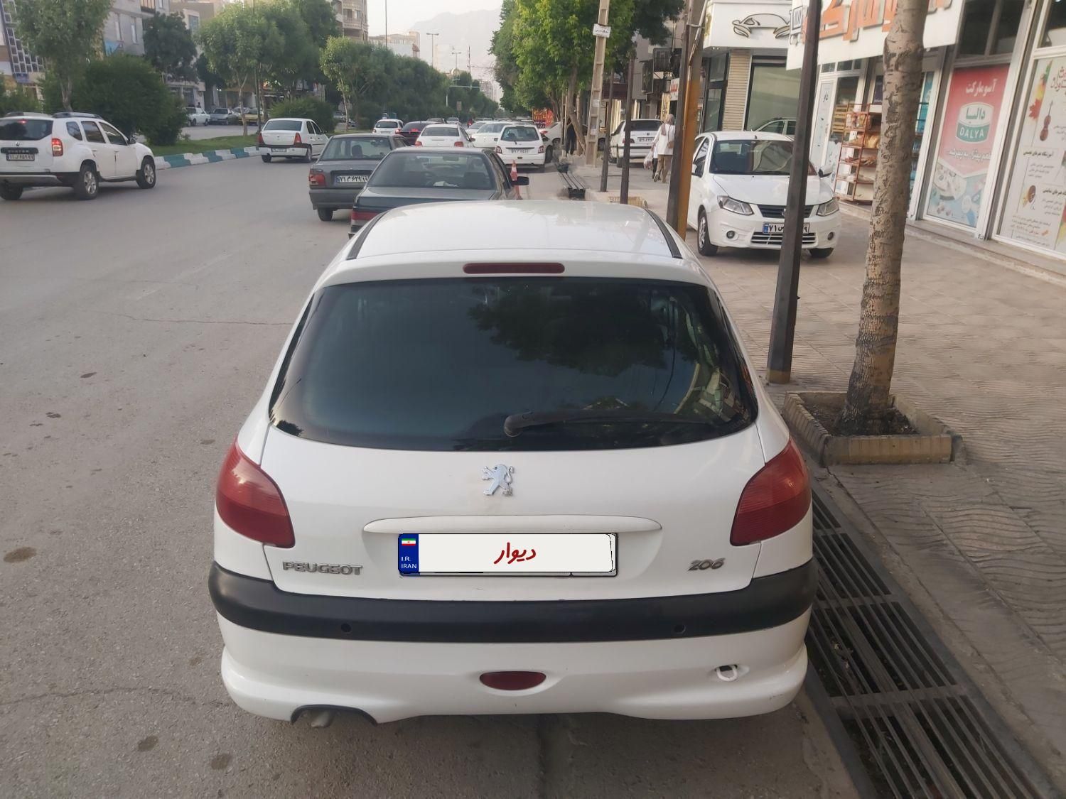 پژو 206 تیپ 2 - 1390