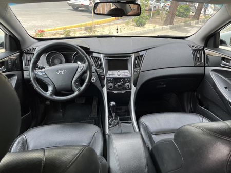 هیوندای سوناتا اتوماتیک NF 2400 - 2011