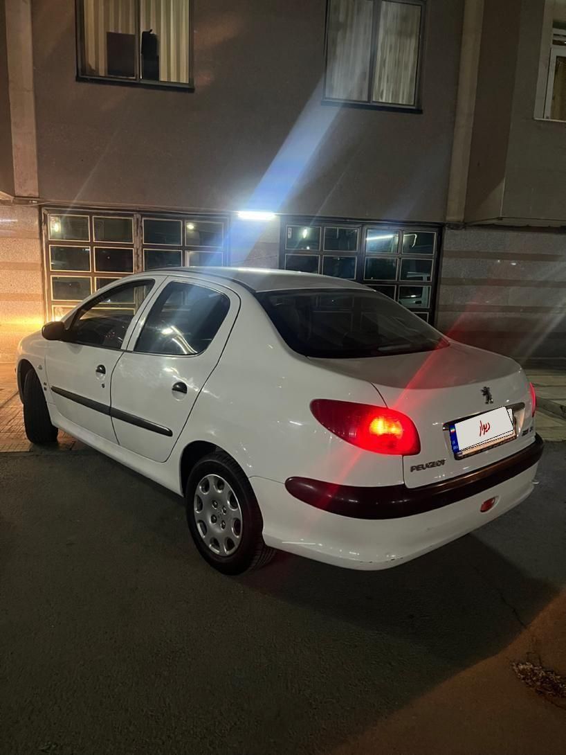 پژو 206 SD v8 - 1396