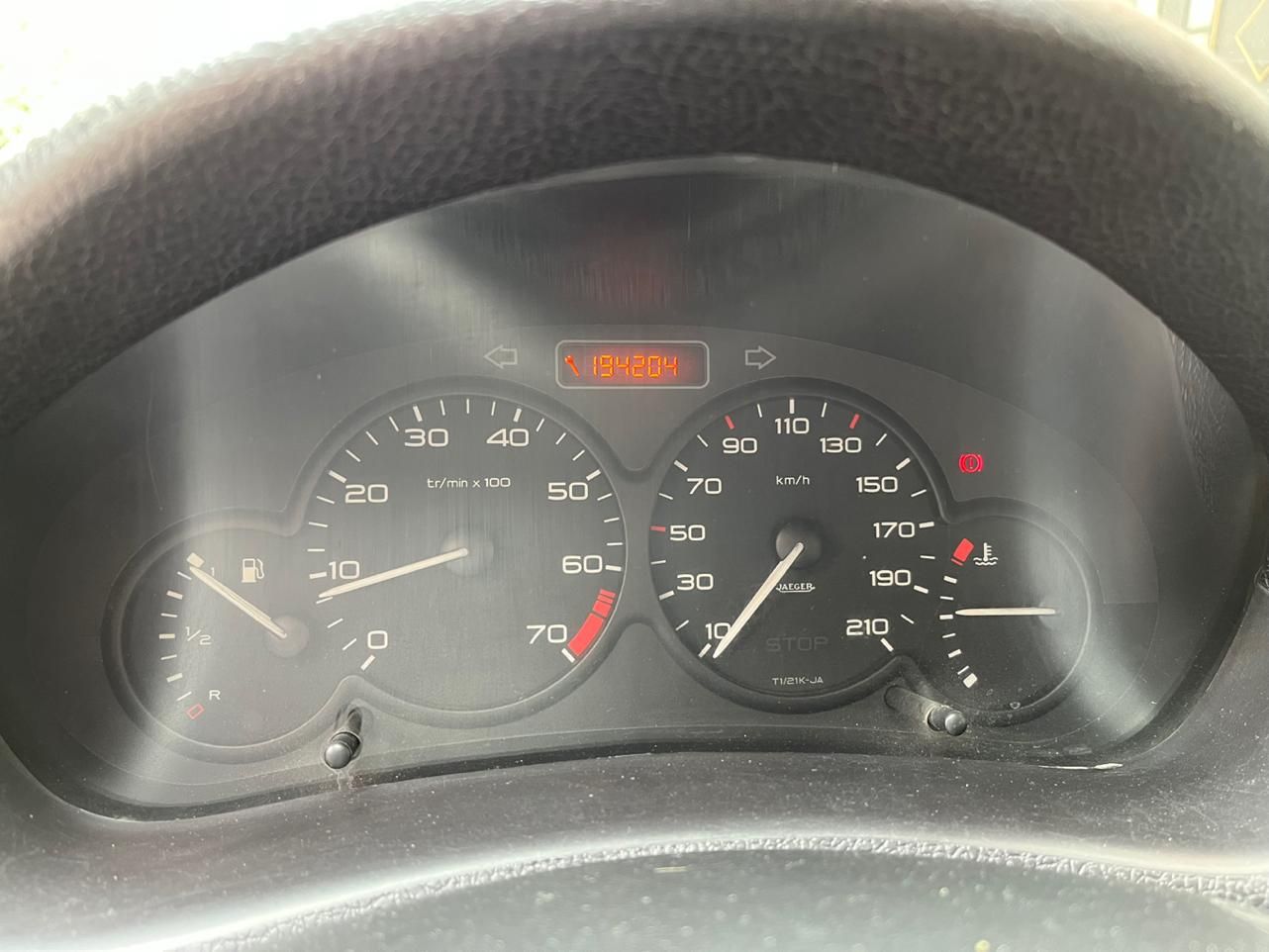 پژو 206 SD v1 - 1389