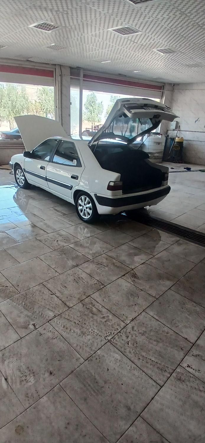 سیتروئن زانتیا X - 2005