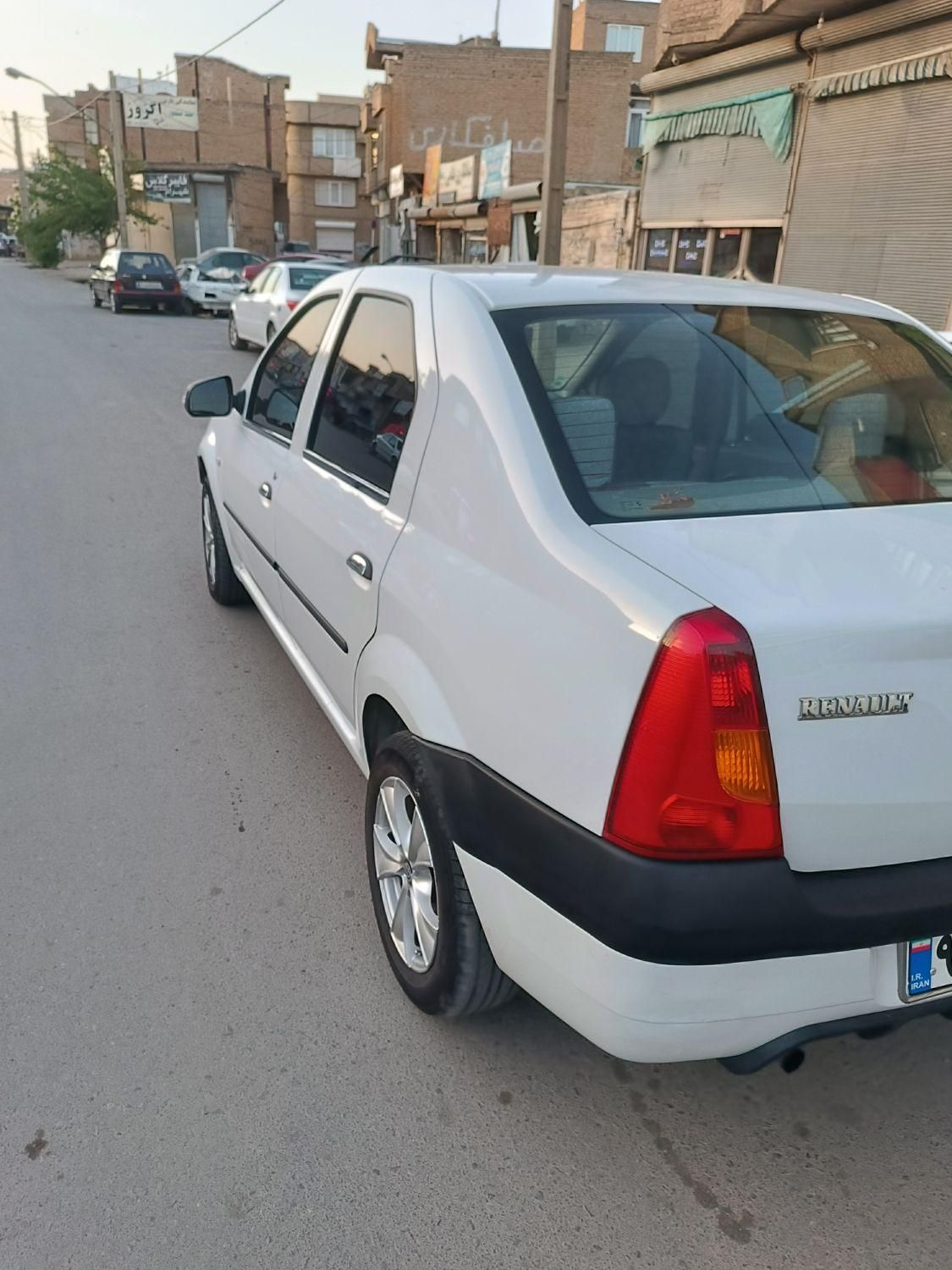 رنو تندر 90 E2 - 1388