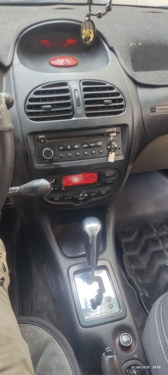 پژو 206 SD v9 - 1390