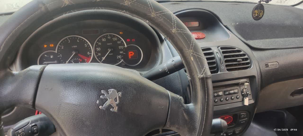 پژو 206 SD v9 - 1390