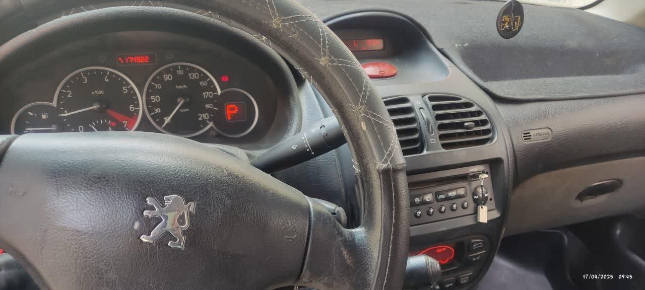 پژو 206 SD v9 - 1390