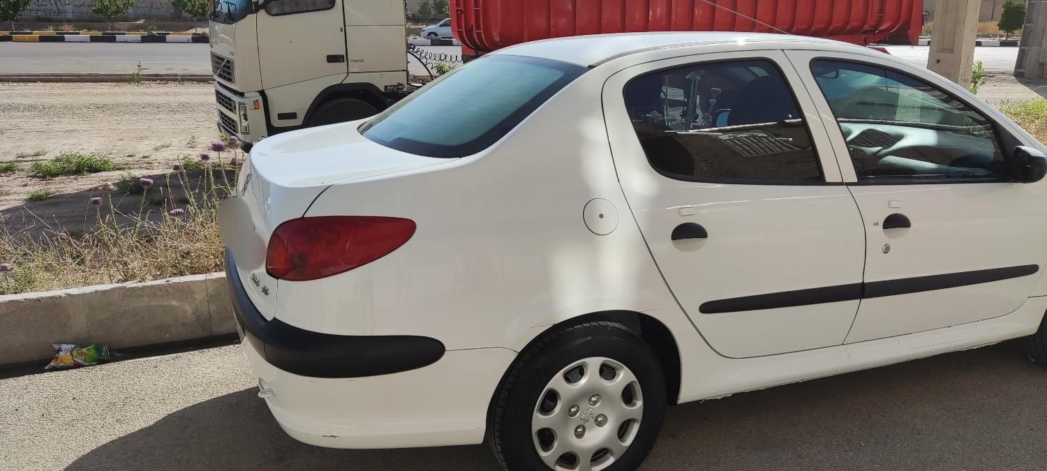 پژو 206 SD v8 - 1396
