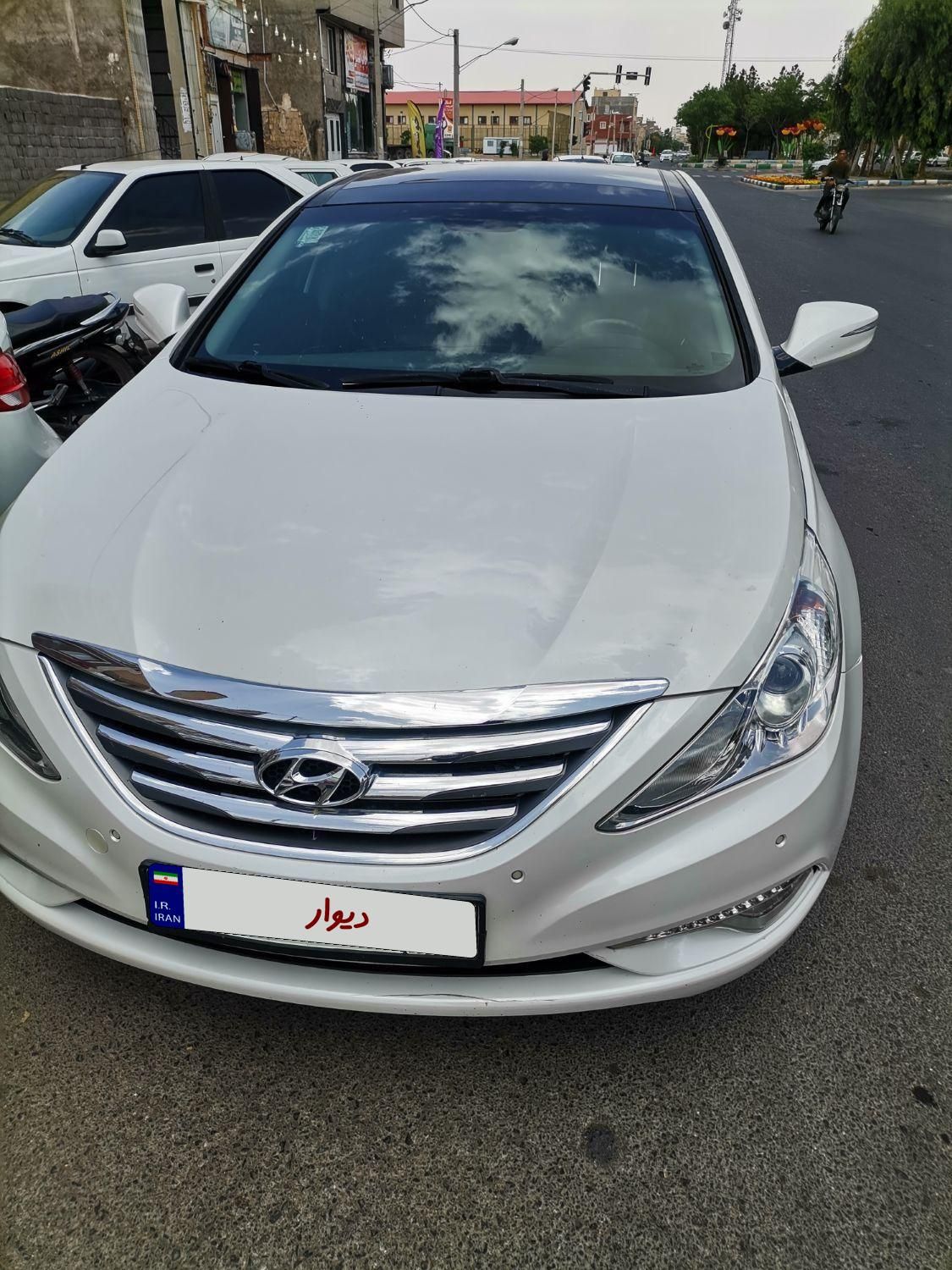 هیوندای سوناتا فول YF - 2014