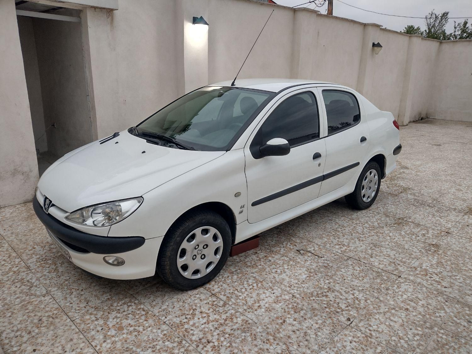 پژو 206 SD v8 - 1396