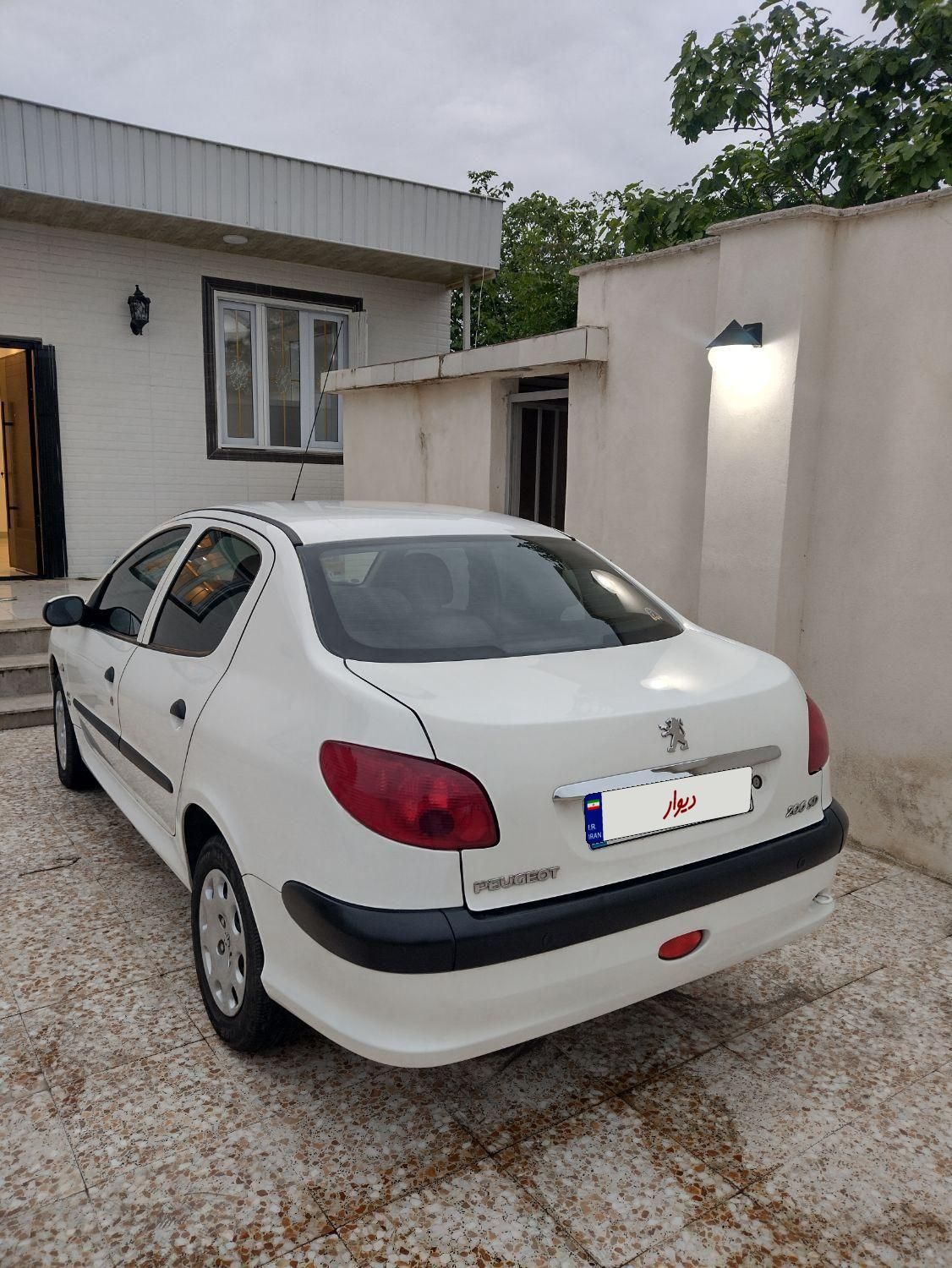 پژو 206 SD v8 - 1396