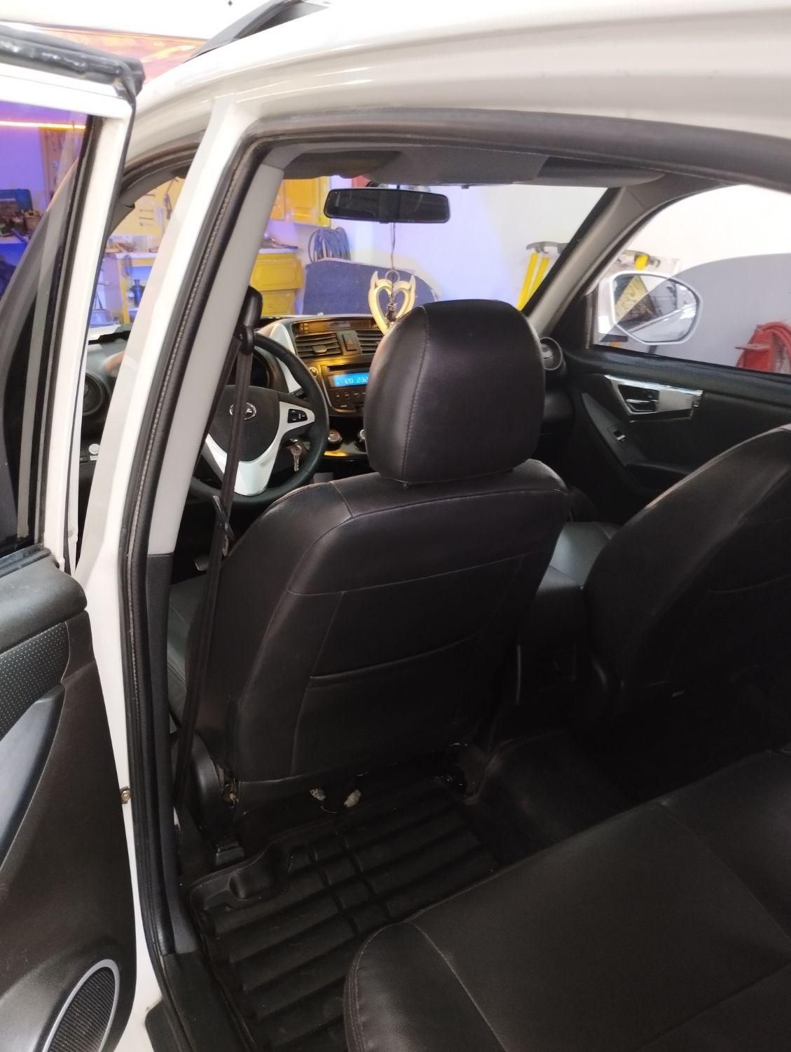 لیفان X60 دنده‌ای - 2014