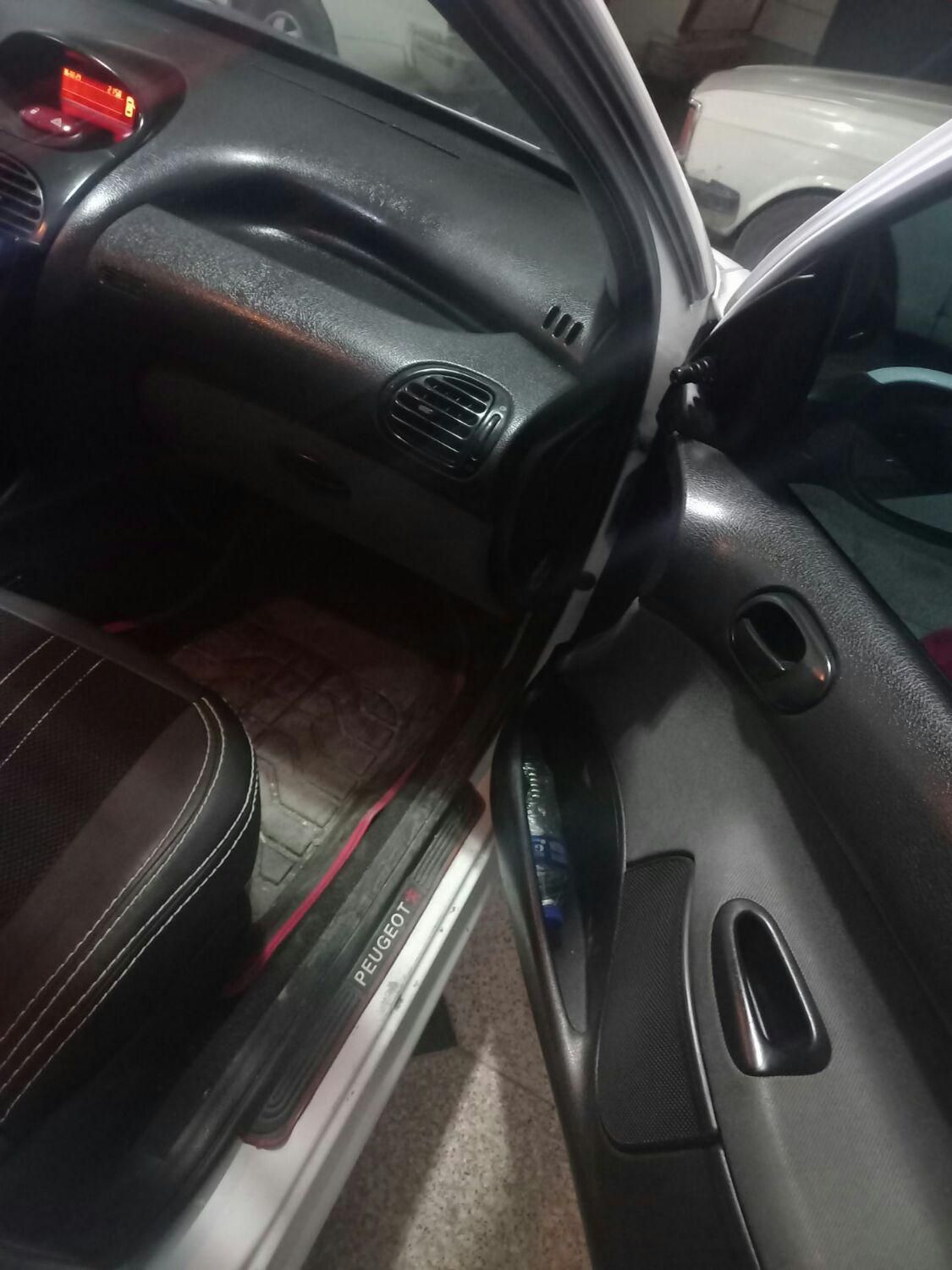 پژو 206 SD v8 - 1394