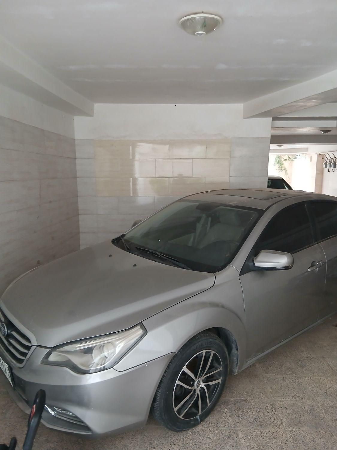 بسترن B50F اتوماتیک - 2015