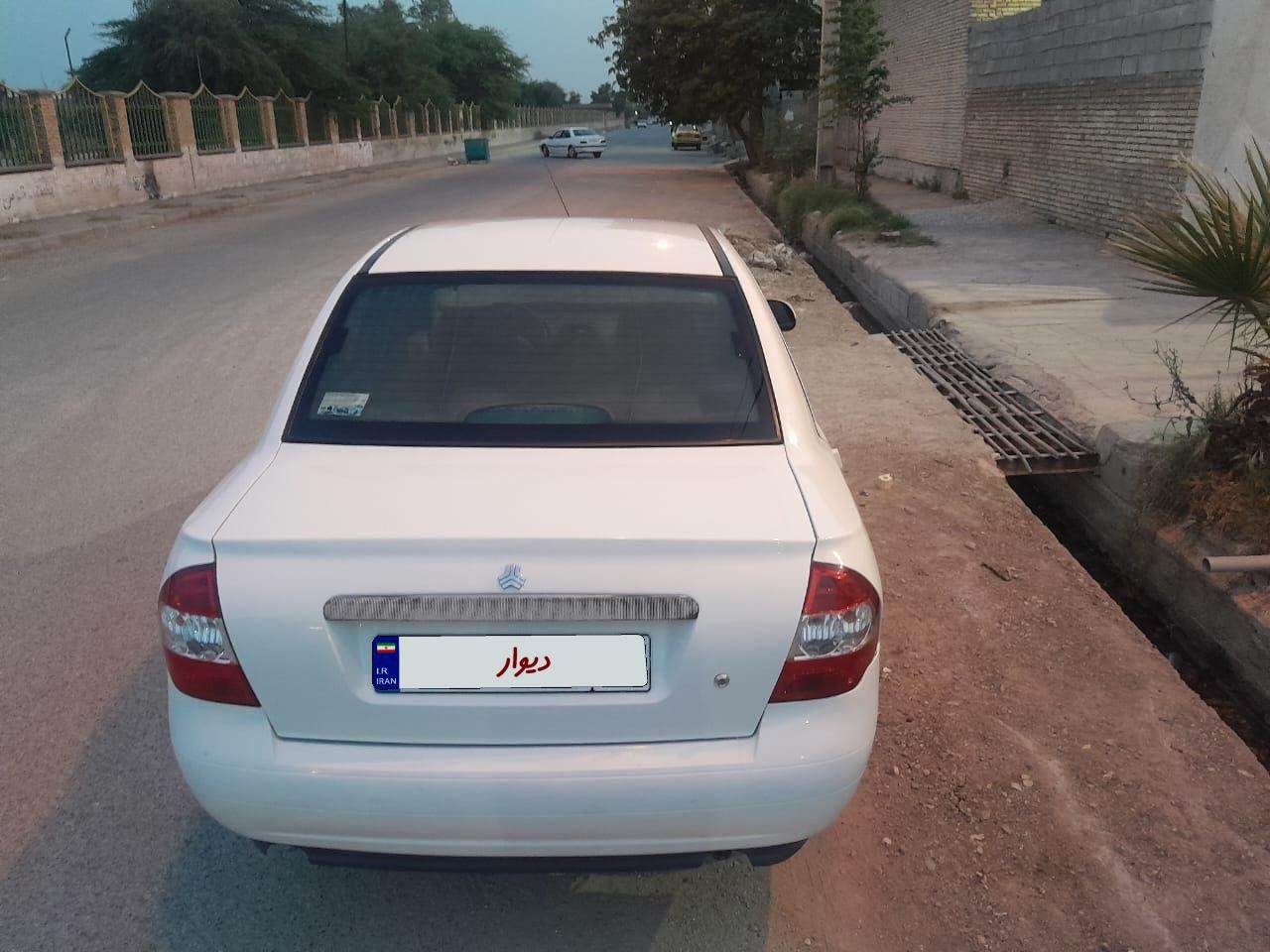 تیبا صندوق دار EX - 1395