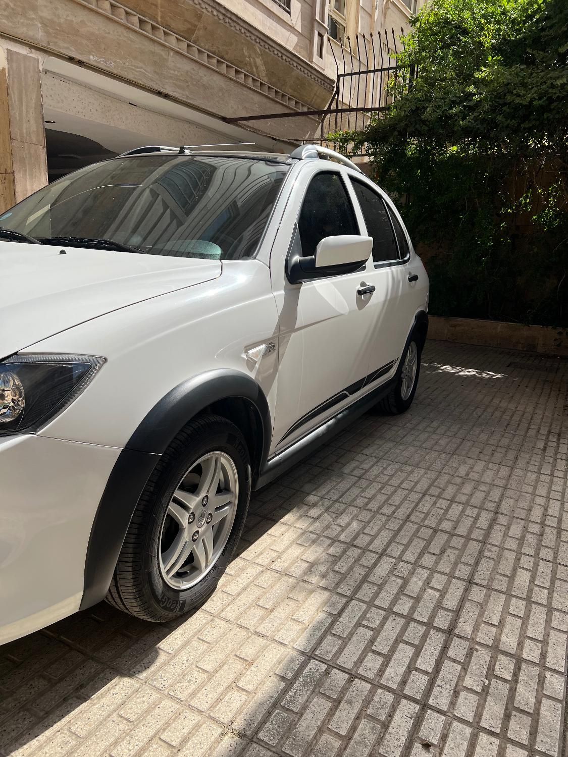 کوییک R دنده‌ای - 1401