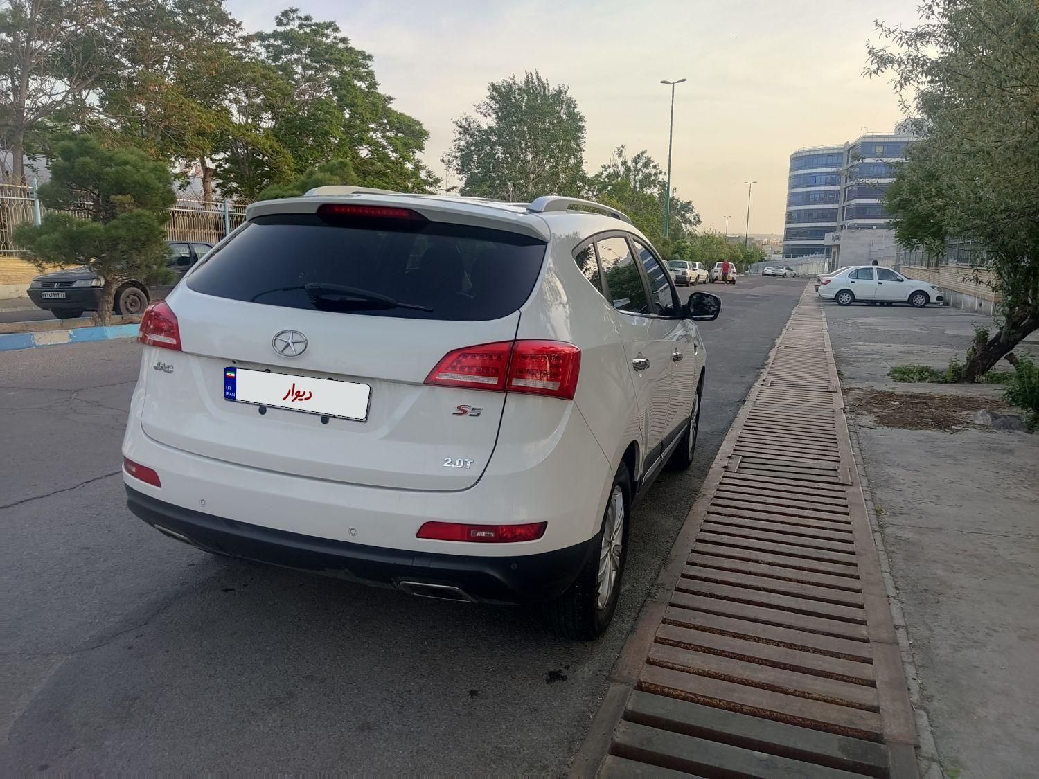 جک S5 دنده‌ای - 2015