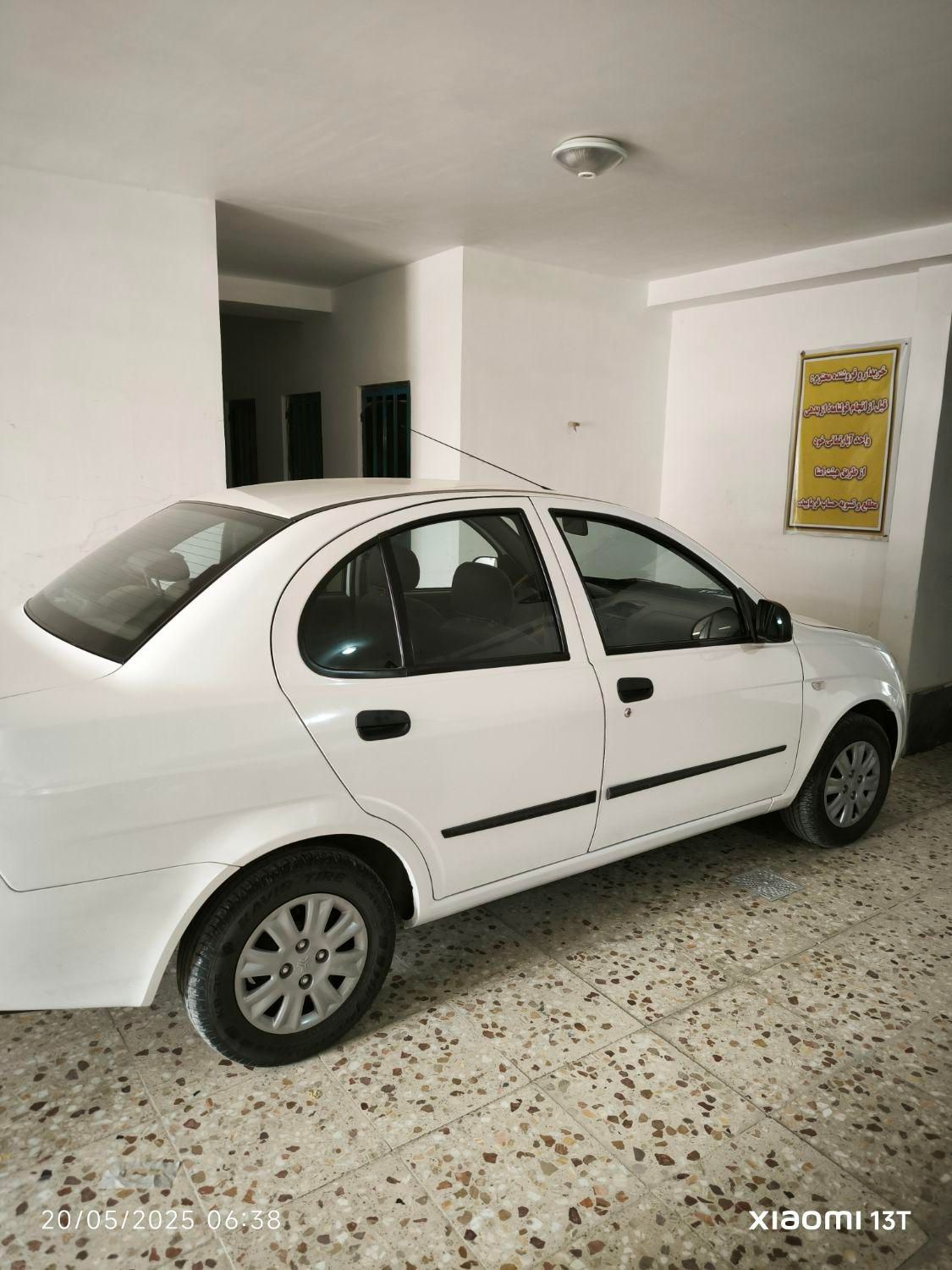 تیبا صندوق دار SX - 1400