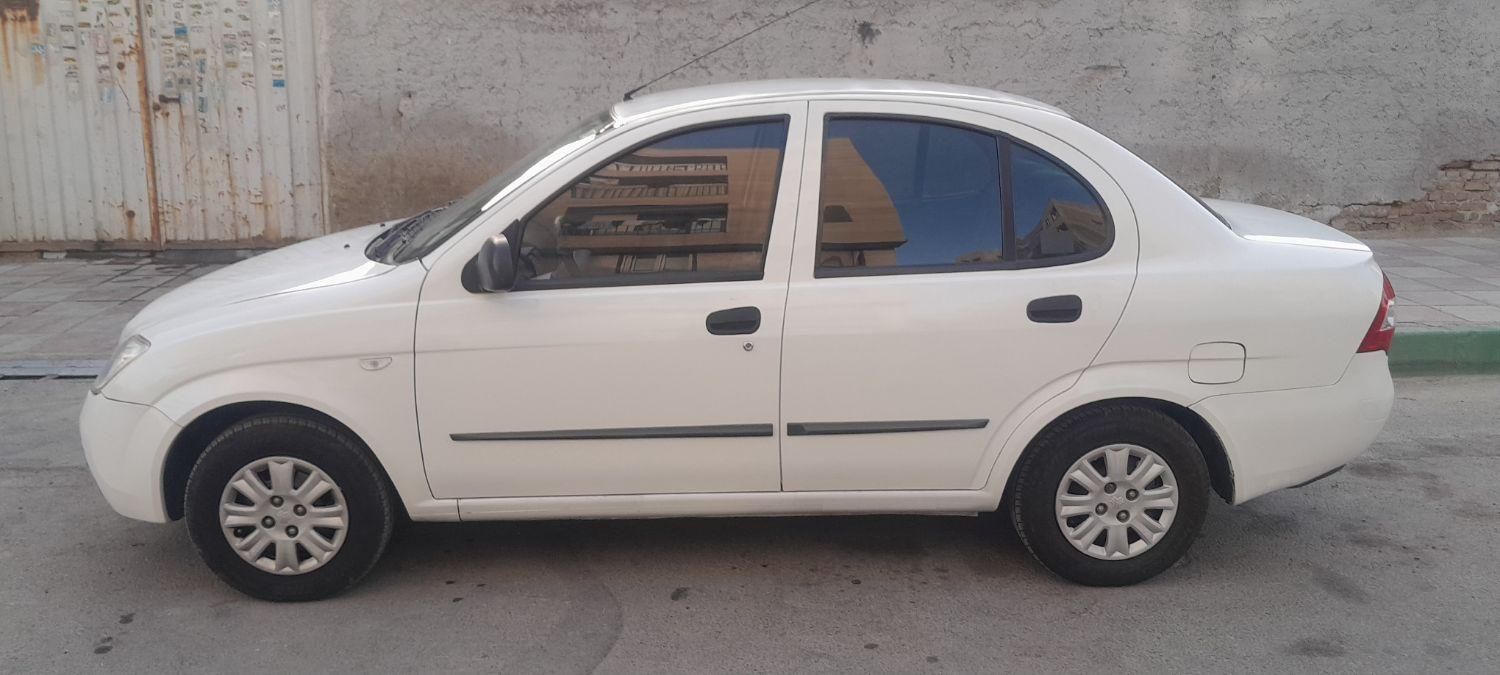 تیبا صندوق دار SX - 1400