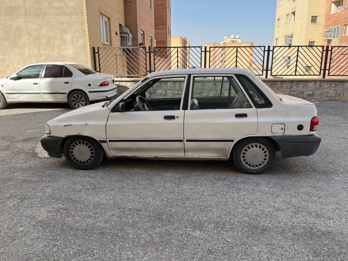 پراید صبا دنده‌ای - 1382