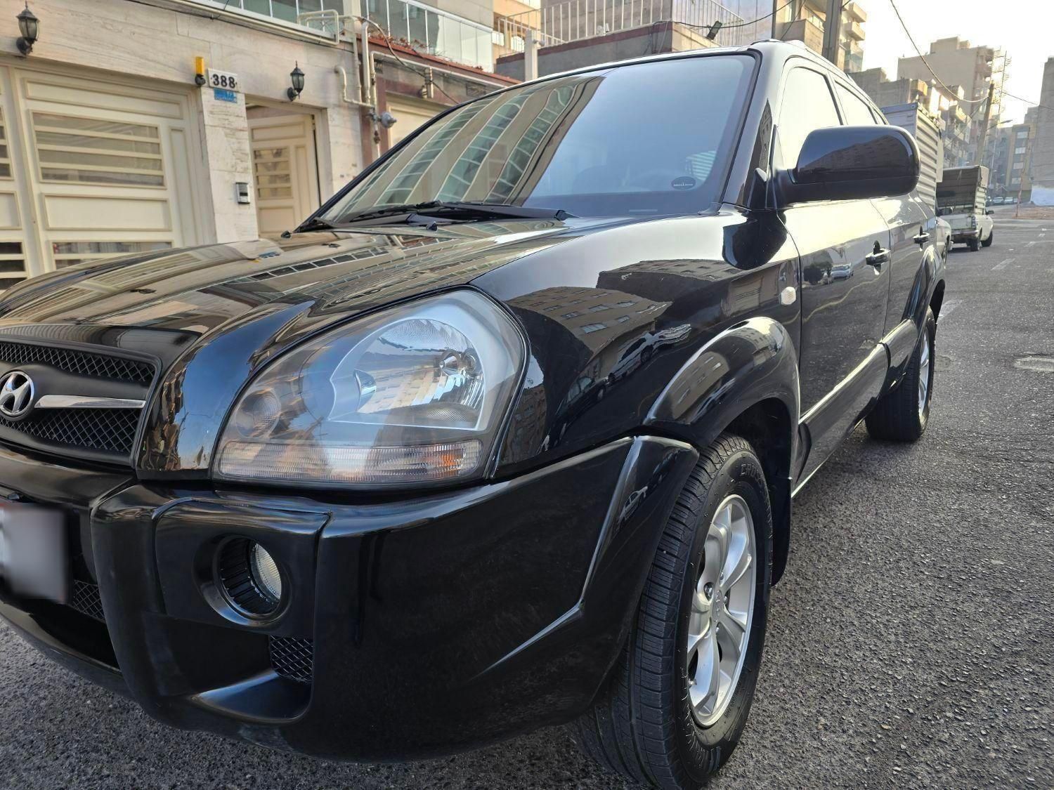 هیوندای توسان 2.7 لیتر - 2010