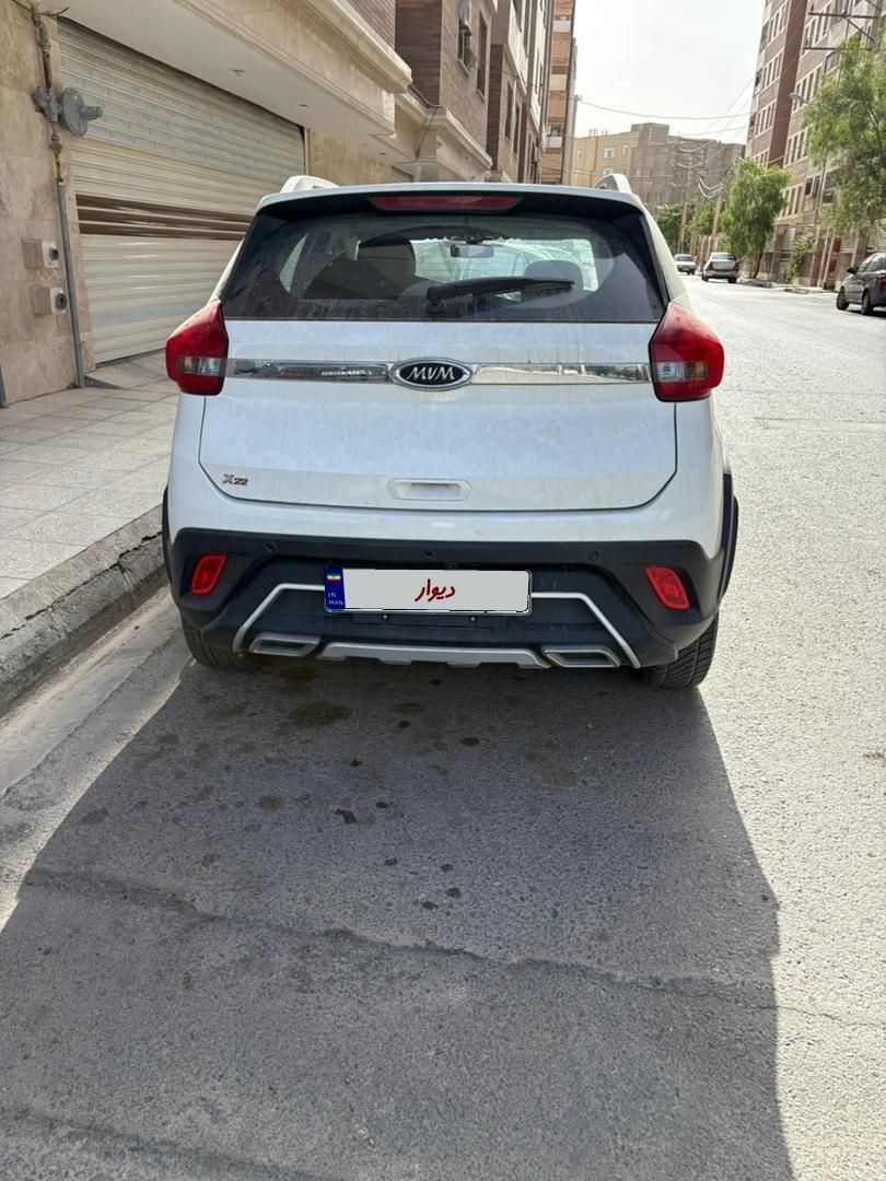 خودرو ام وی ام، X22 آگهی ann_18165059