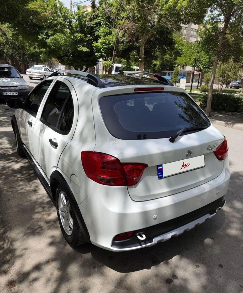 کوییک R دنده‌ای - 1401
