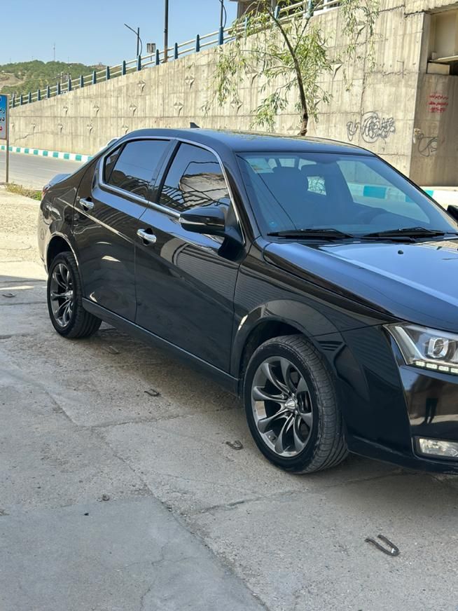 دنا پلاس تیپ ۲ دنده‌ای - 1400