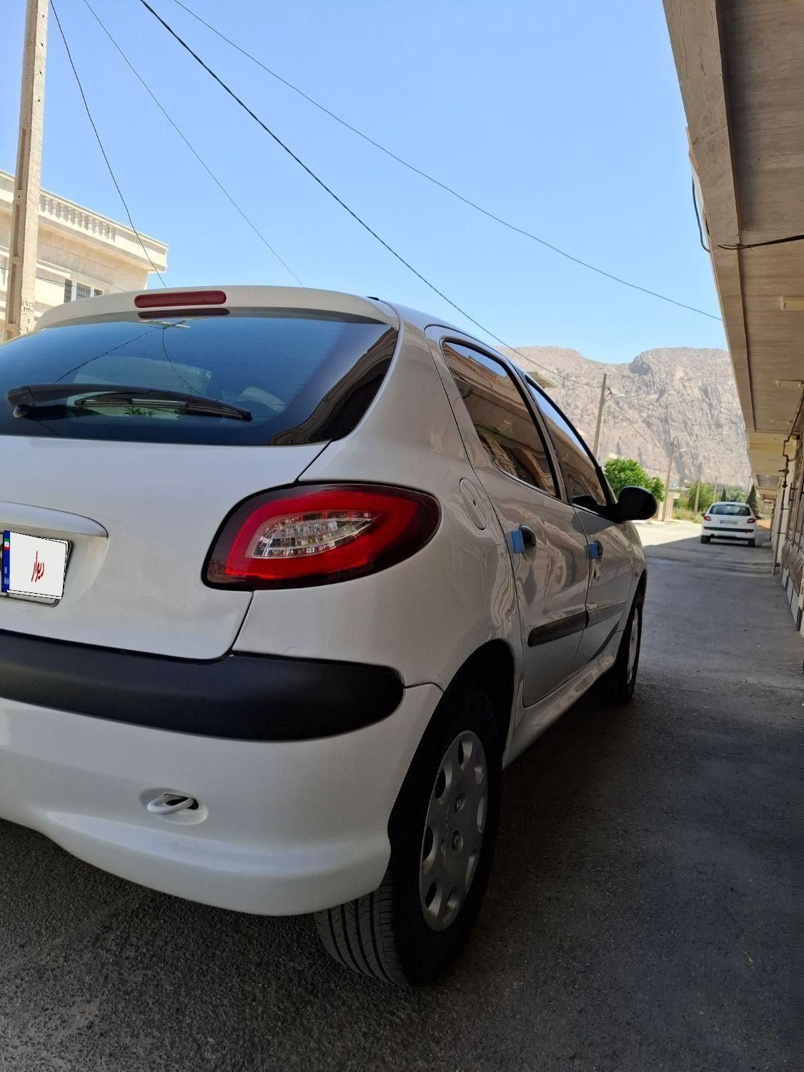 پژو 206 تیپ 2 - 1390