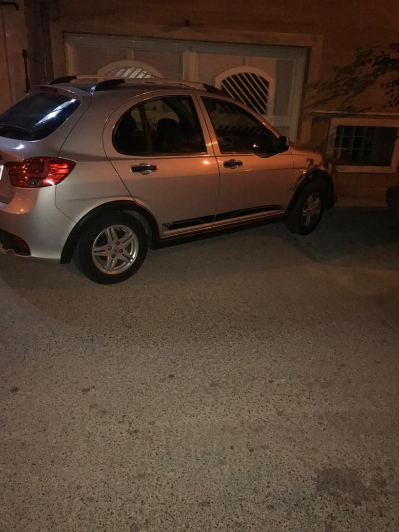 خودرو کوییک، R آگهی ann_18166792