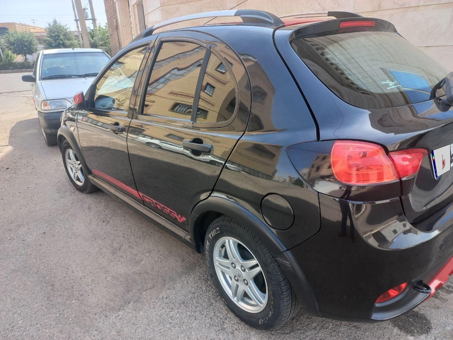 کوییک R دنده‌ای - 1400