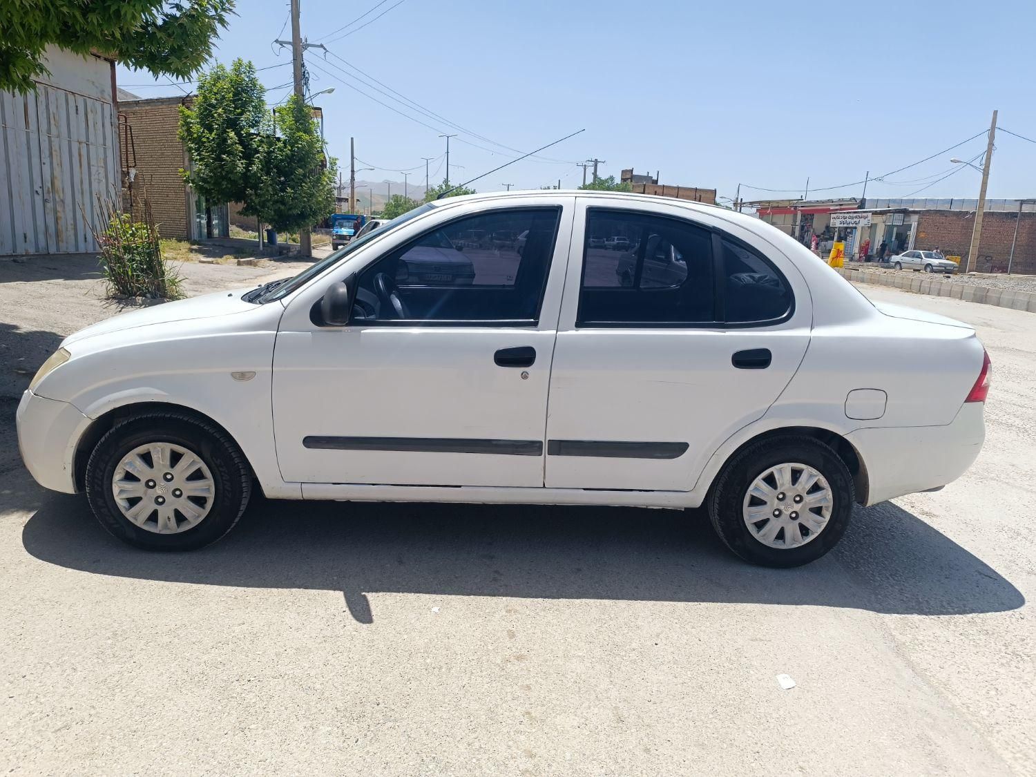 تیبا صندوق دار EX - 1394