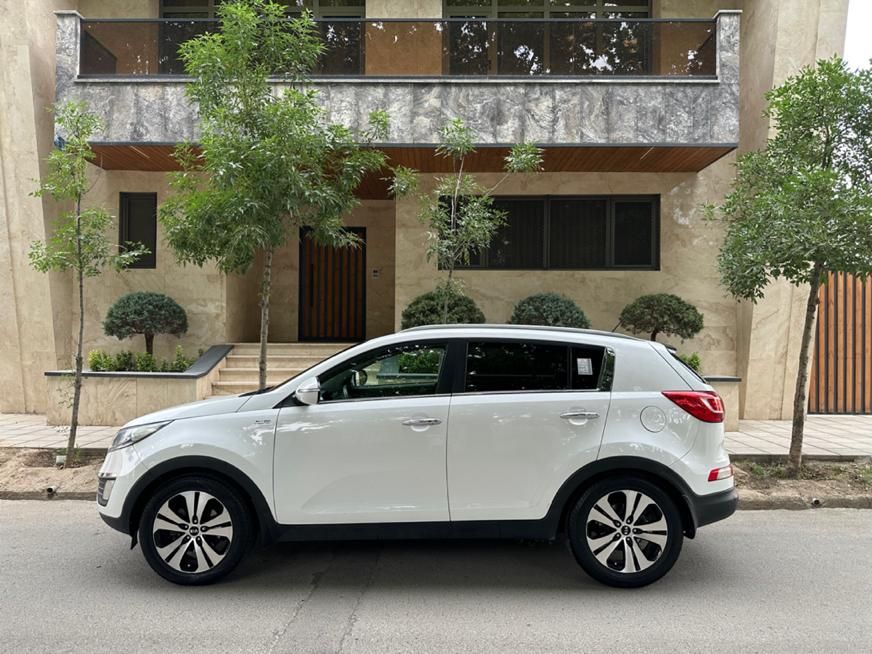کیا اسپورتیج 4 سیلندر 2400cc - 2011