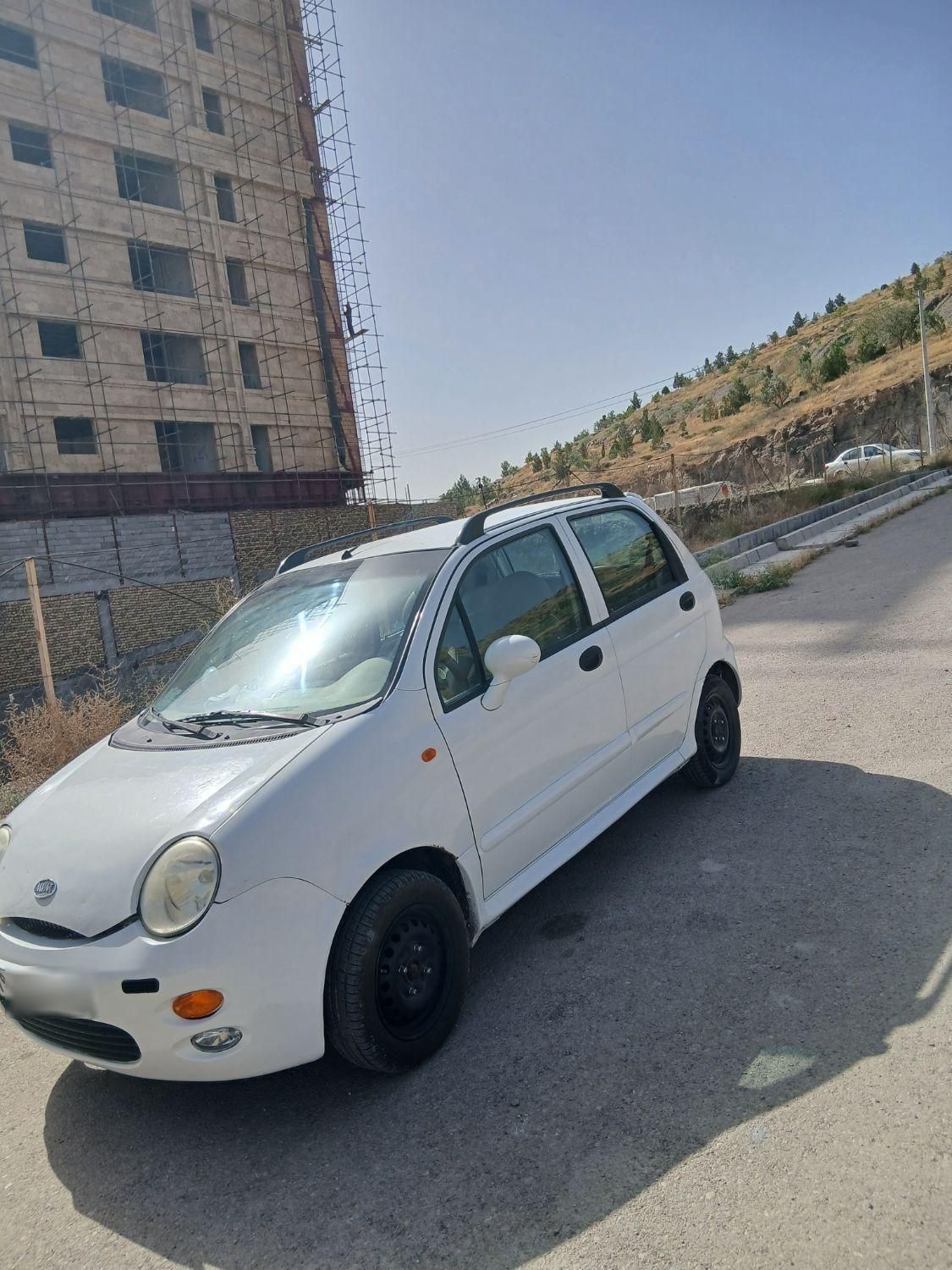 ام وی ام 110 چهار سیلندر دنده ای - 2015