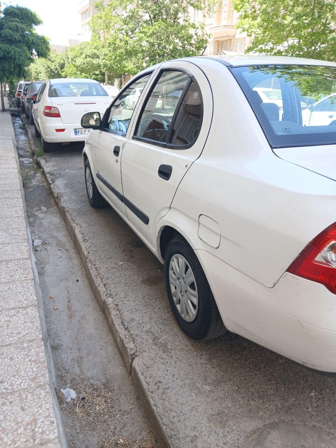تیبا صندوق دار SX - 1393